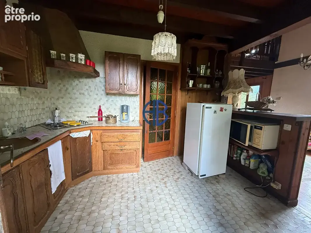 Chalet  de 113 m2 + sous-sol sur 7500m2 de terrain. - photo 5