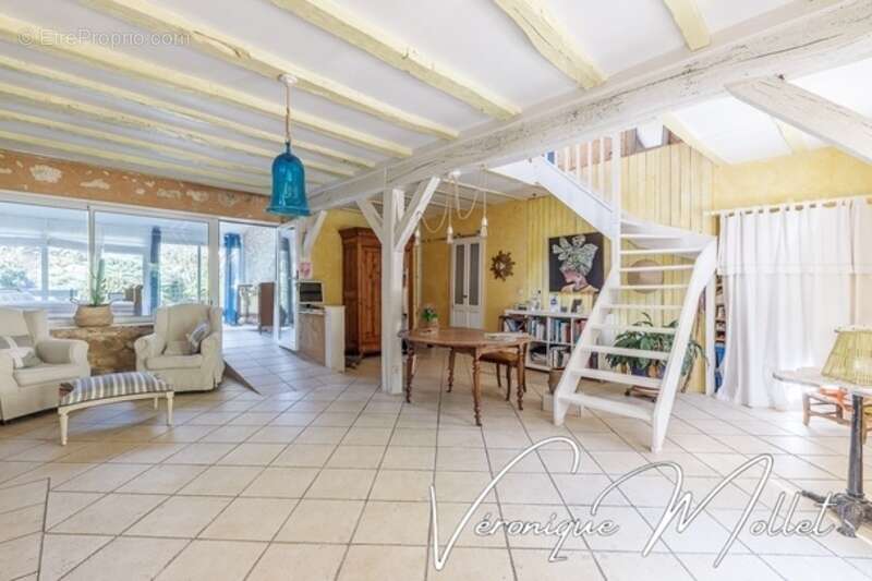 Maison à LIGNAN-DE-BORDEAUX