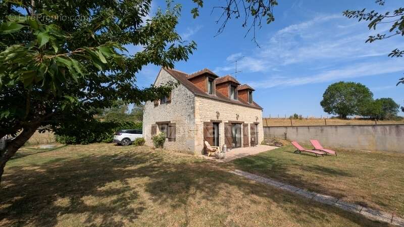 Maison en Pierres 92m2 sur 676m2 de terrain à FONTAINE LES BASSETS (61) - ORNE - Normandie - photo 3