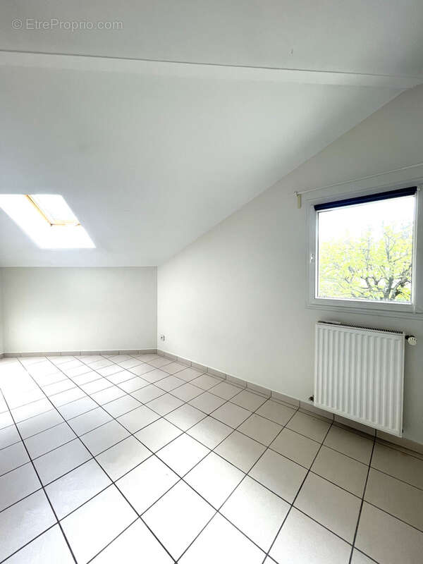 Maison à VARCES-ALLIERES-ET-RISSET