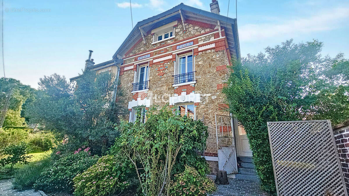 Maison à ECOUEN