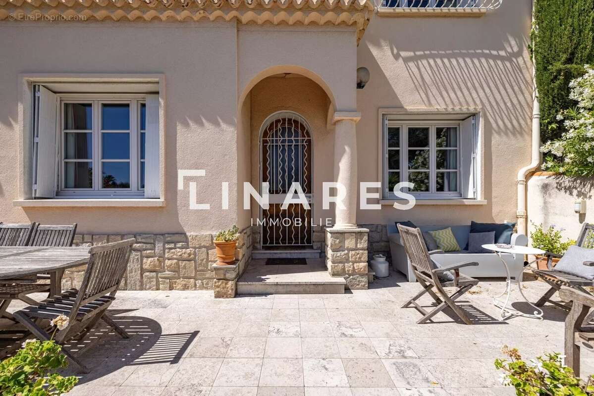 Maison à MARSEILLE-8E