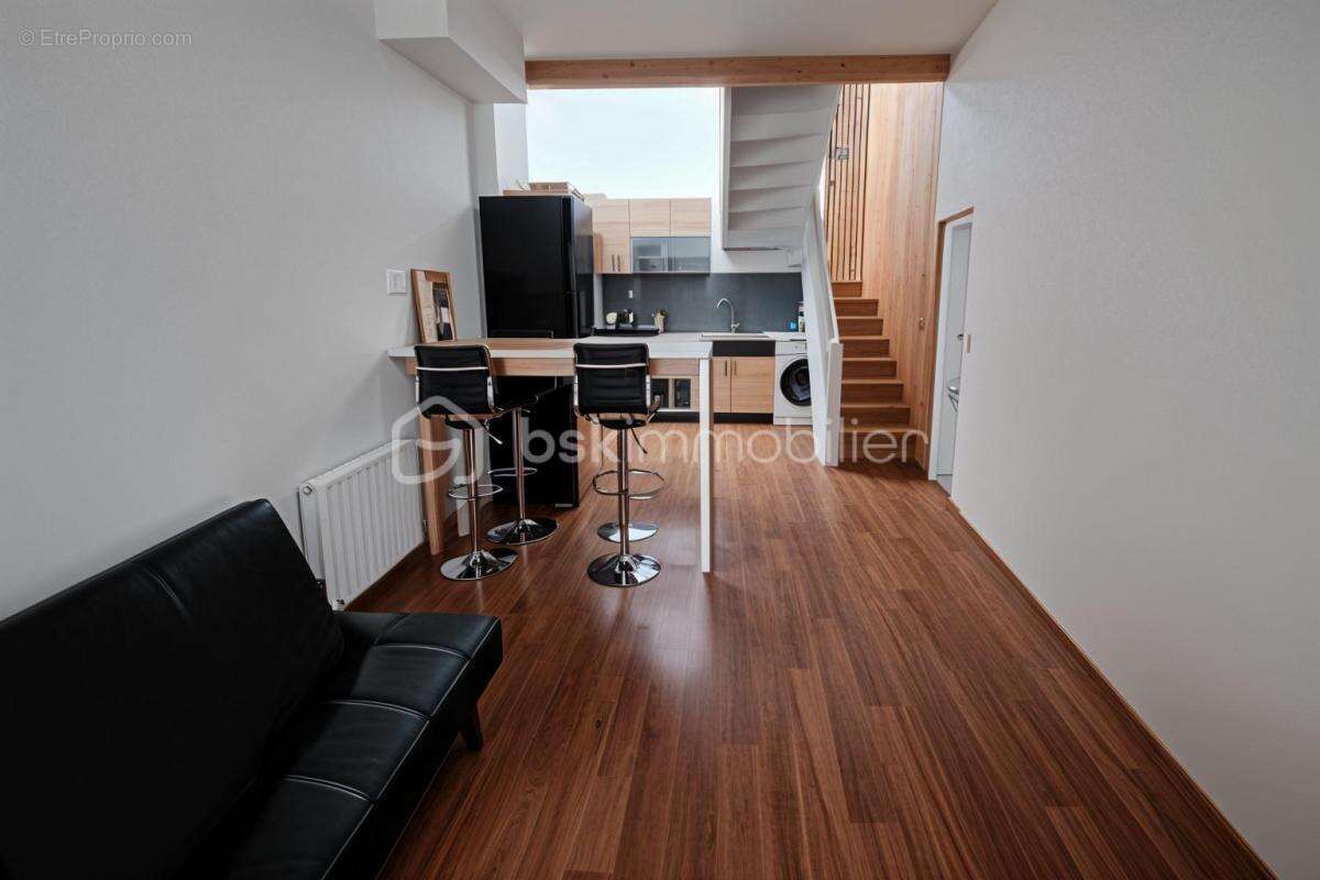 Charmante Maison de Ville au Cœur de Libourne Sans Travaux - photo 3