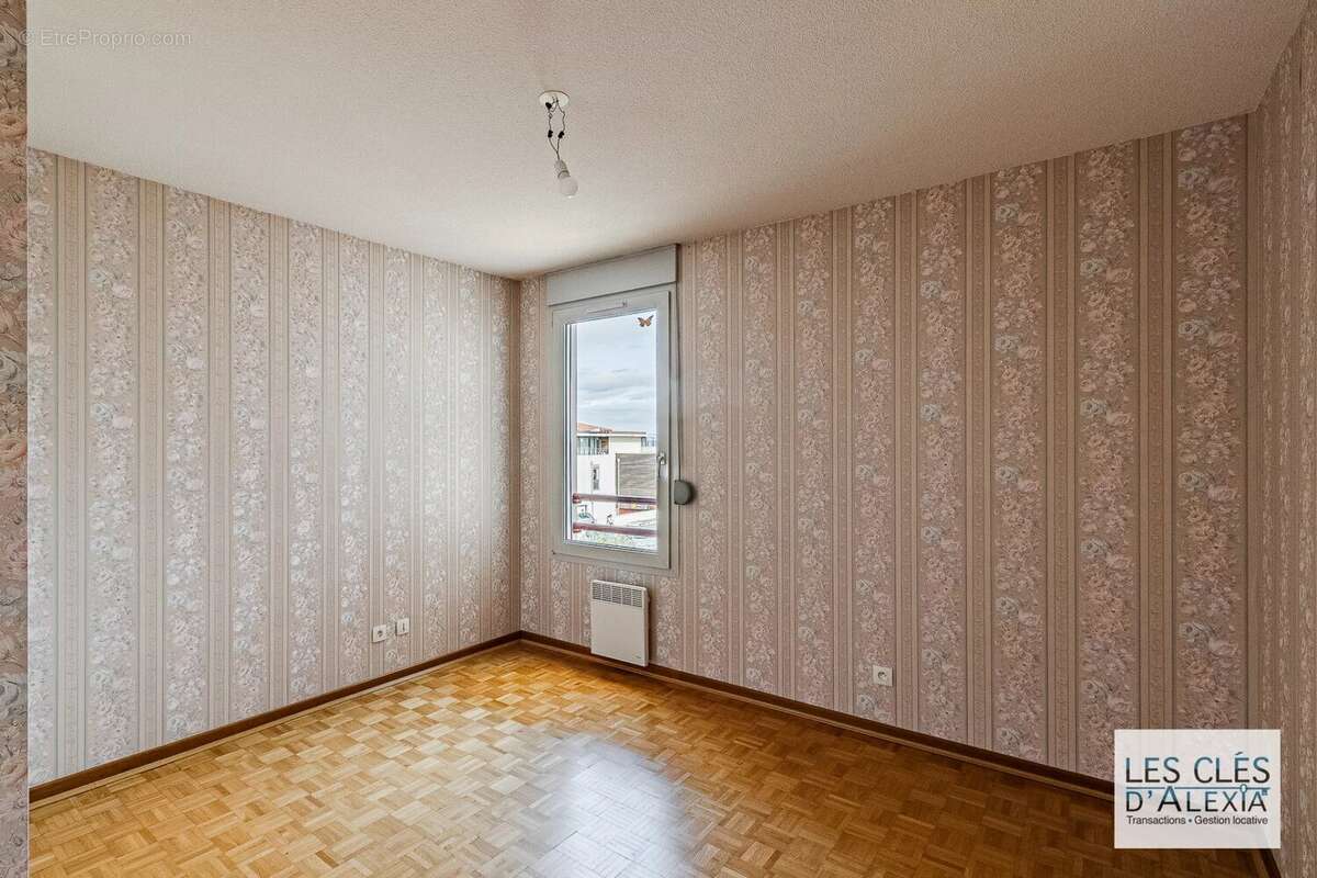 Appartement à MORNANT