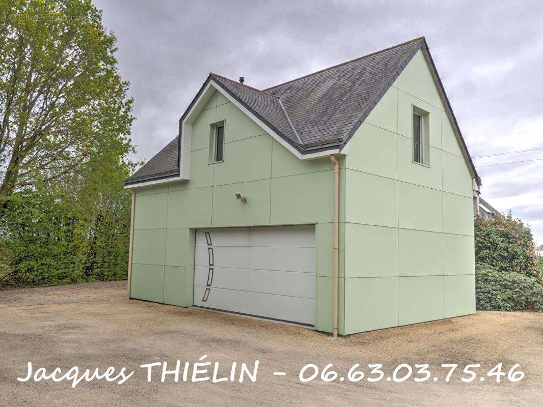 Maison à LONGUE-JUMELLES