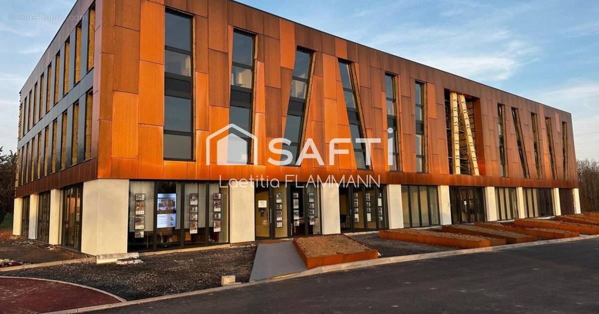 Photo 1 - Commerce à SARREGUEMINES