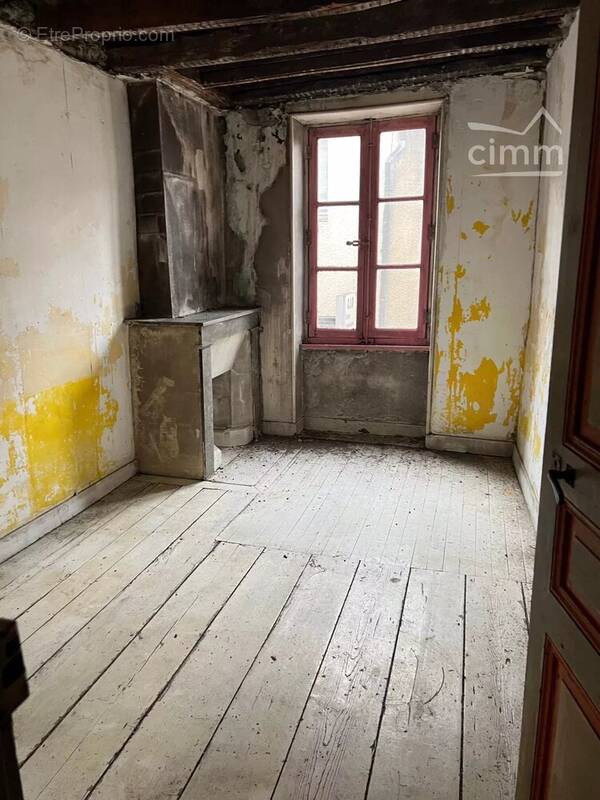 Maison à TOURNON-SUR-RHONE