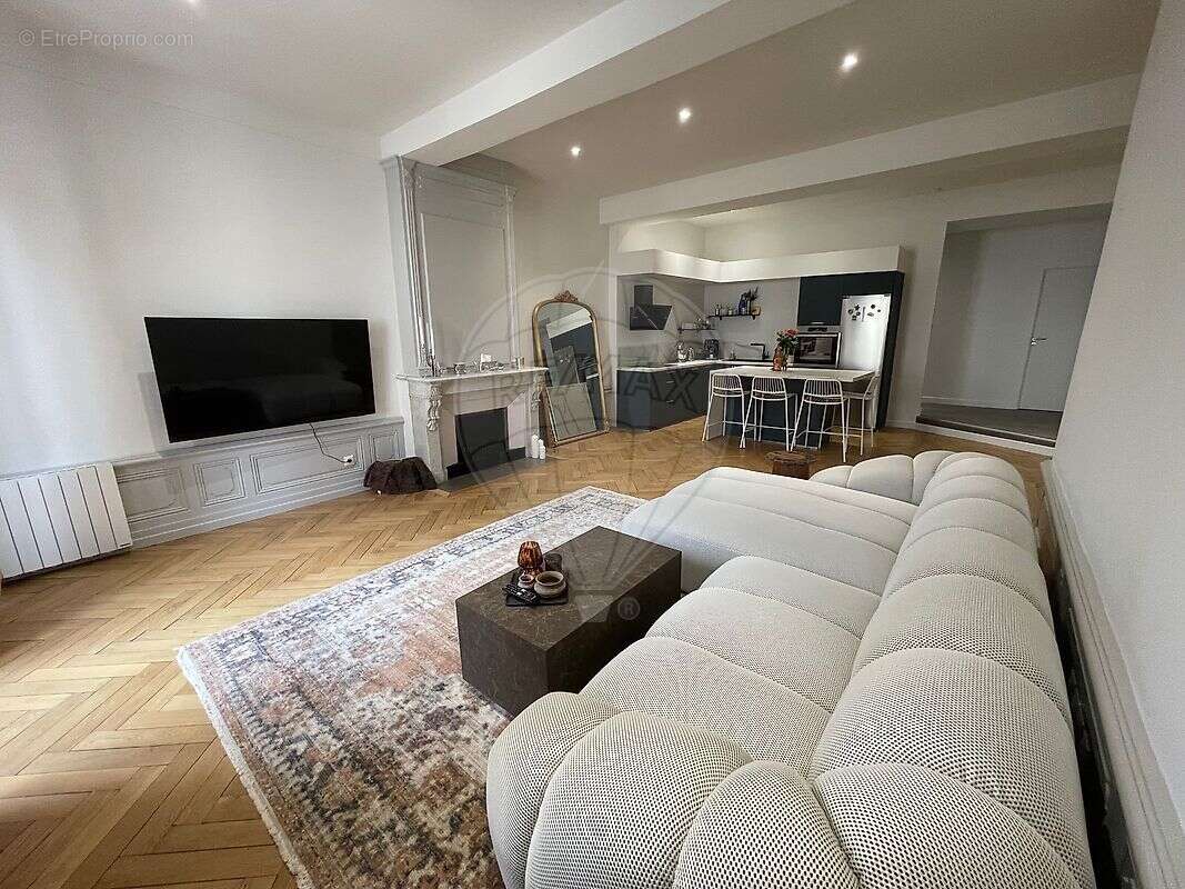 Appartement à VILLEFRANCHE-SUR-SAONE