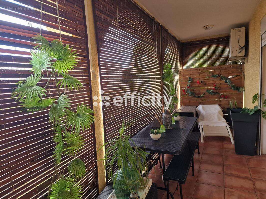 Maison à SAINT-DENIS