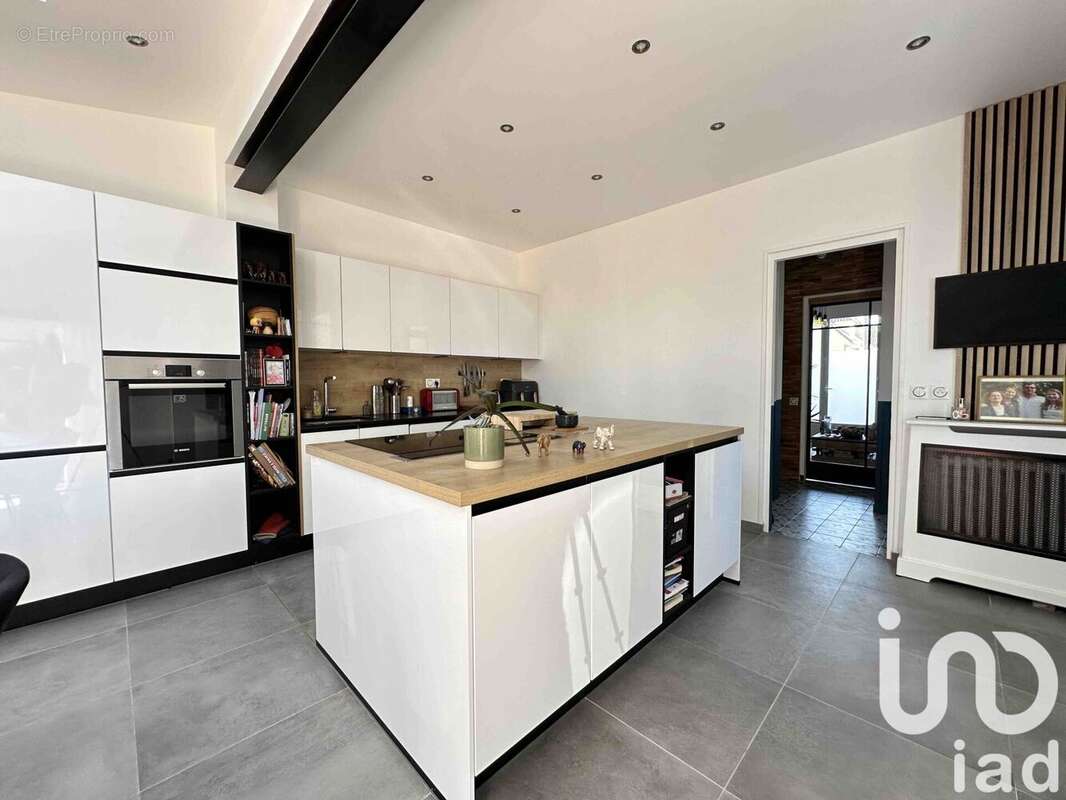 Photo 3 - Maison à HOUILLES