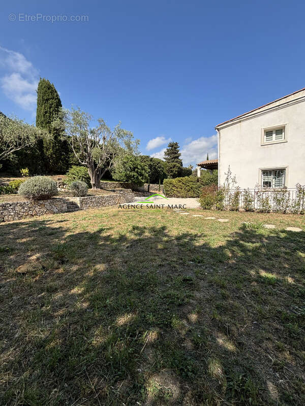 Appartement à GRASSE