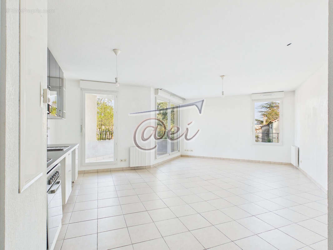 Appartement à SAINT-MAXIMIN-LA-SAINTE-BAUME