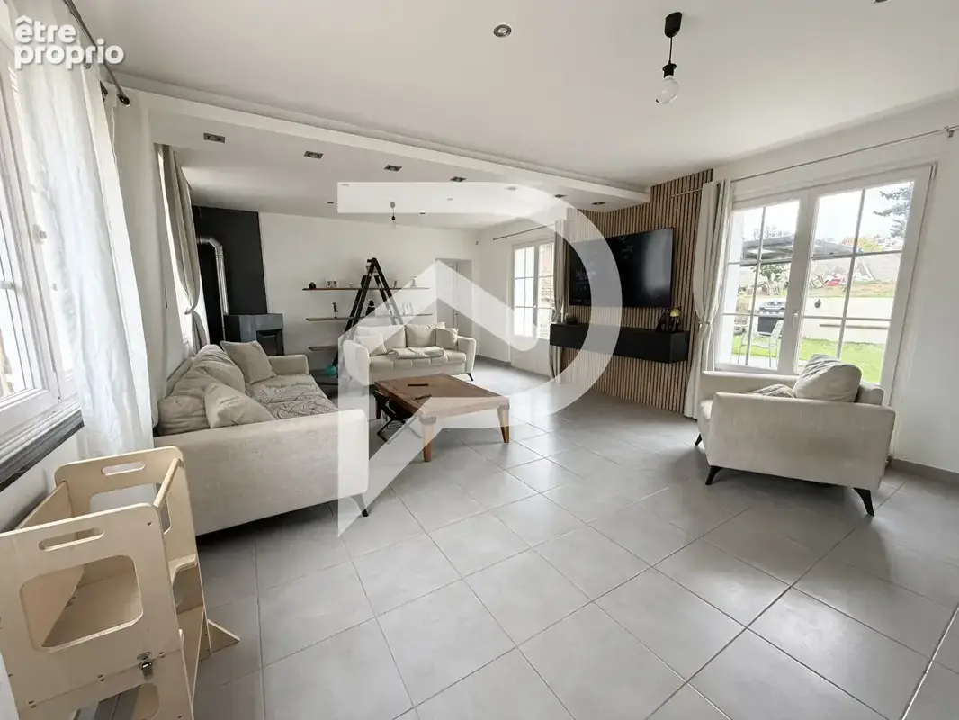 Maison Hénonville 8 pièce(s) 156 m2 - photo 3
