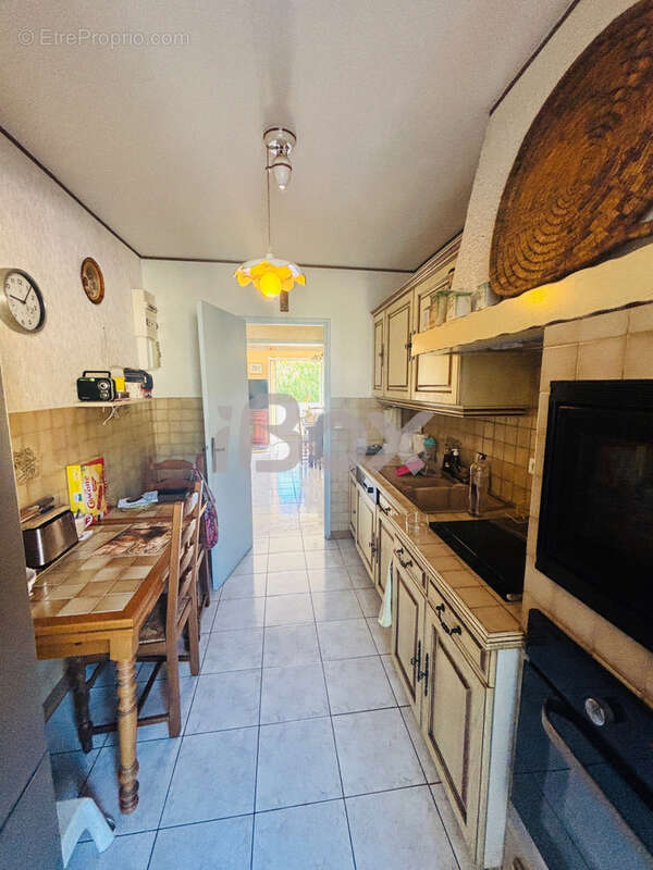 Appartement à LA VALETTE-DU-VAR