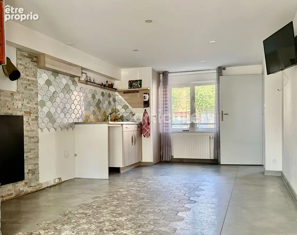 Pontorson centre ville, 132m2, vie de plain-pied , jardin clos et garage - photo 5