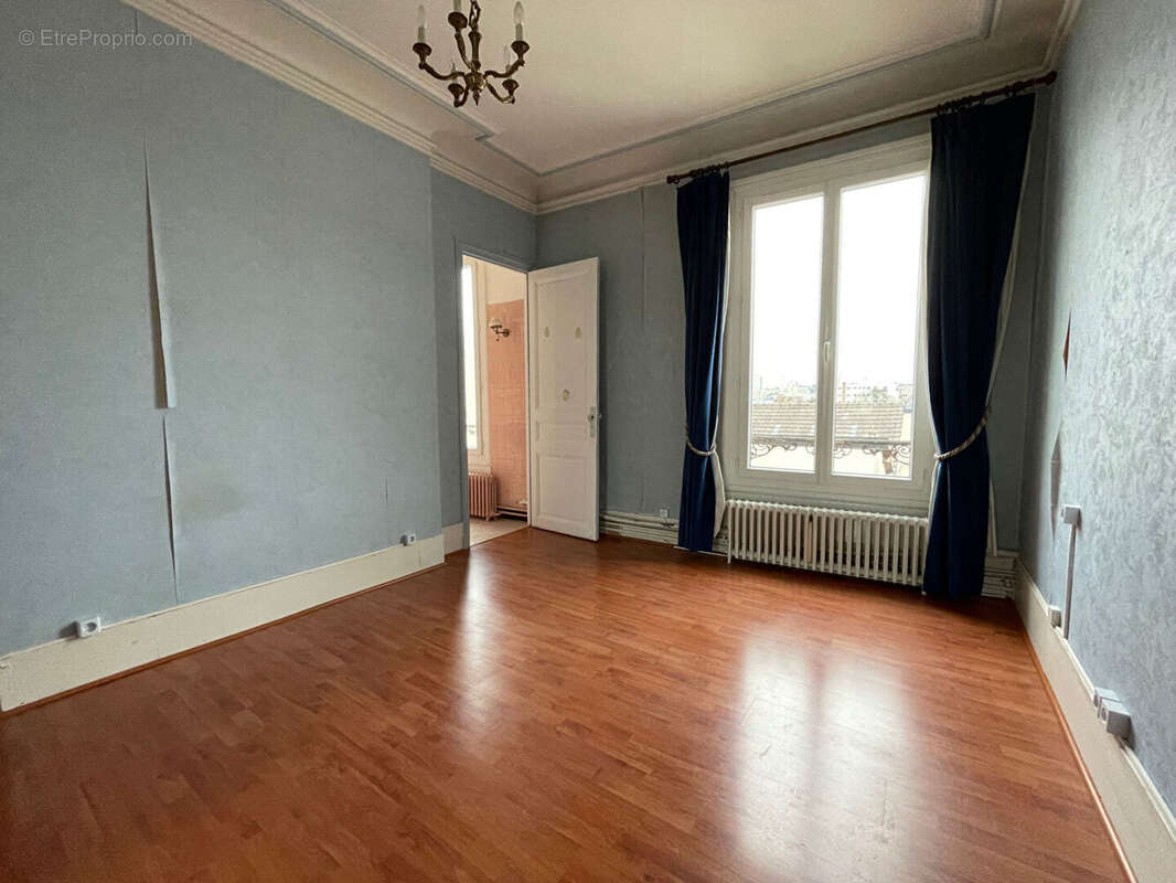 Appartement à LE RAINCY