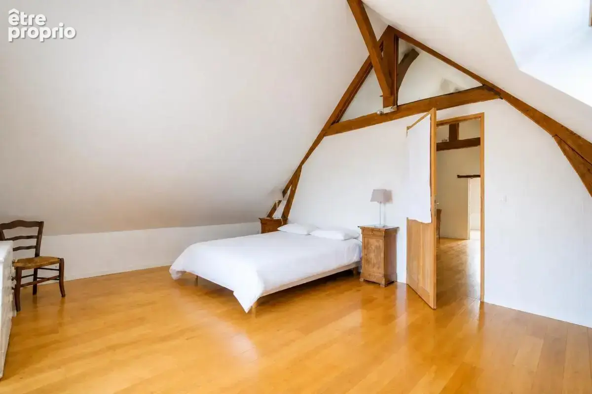 Maison de 8 pièces de 168 m² à La Ferté-Beauharnais - photo 15