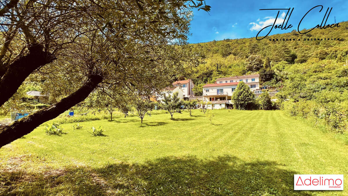 Maison à LES SALLES-DU-GARDON