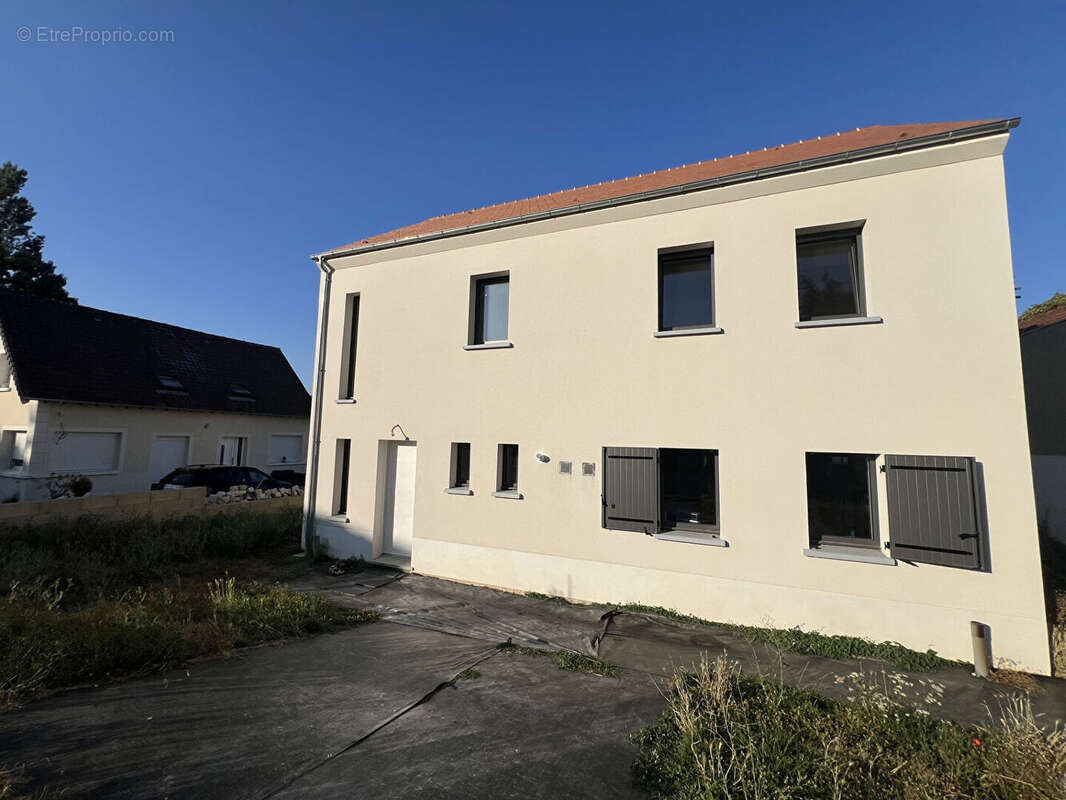 Maison Saint Brice sous foret 5 pièce(s) 128.31 m2 - photo 4