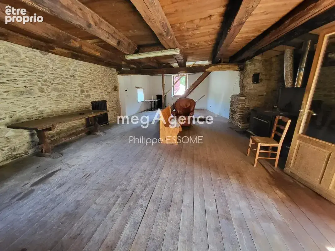 Maison au calme en partie rénovée sur plus de 1,5 ha - photo 2