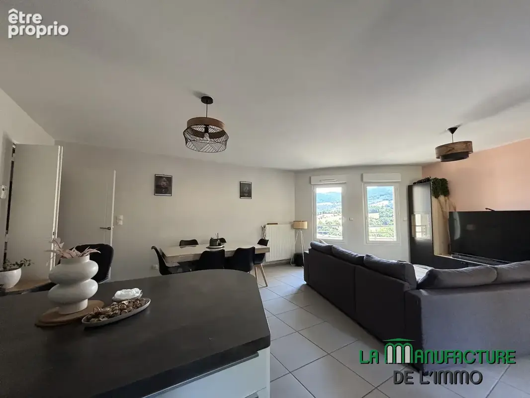 Appartement saint jean bonnefonds - t3 en rez de jardin de 72,11m2 avec terrasse et jardin - photo 13