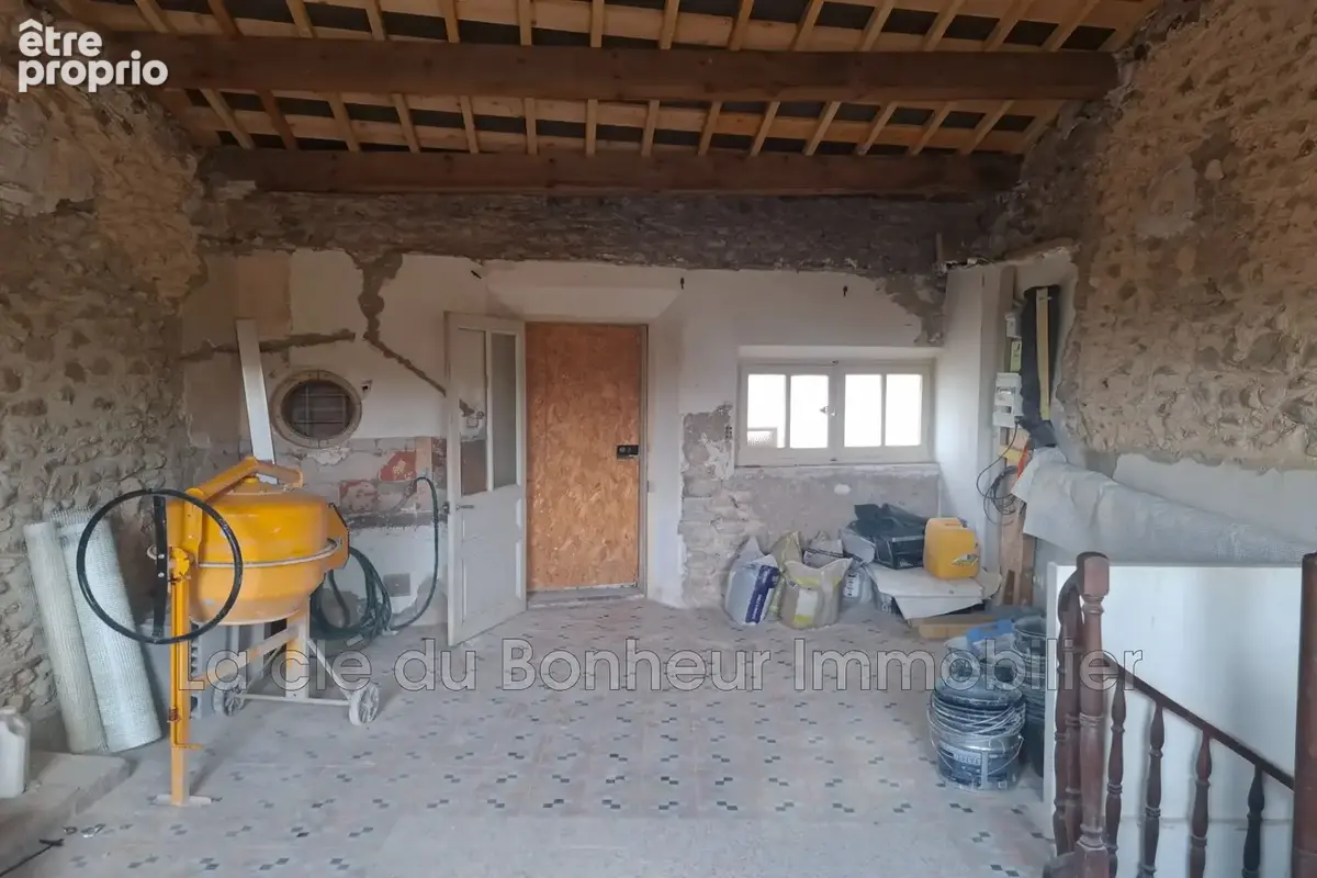 Maison 110 m² à Roumoules  - photo 2