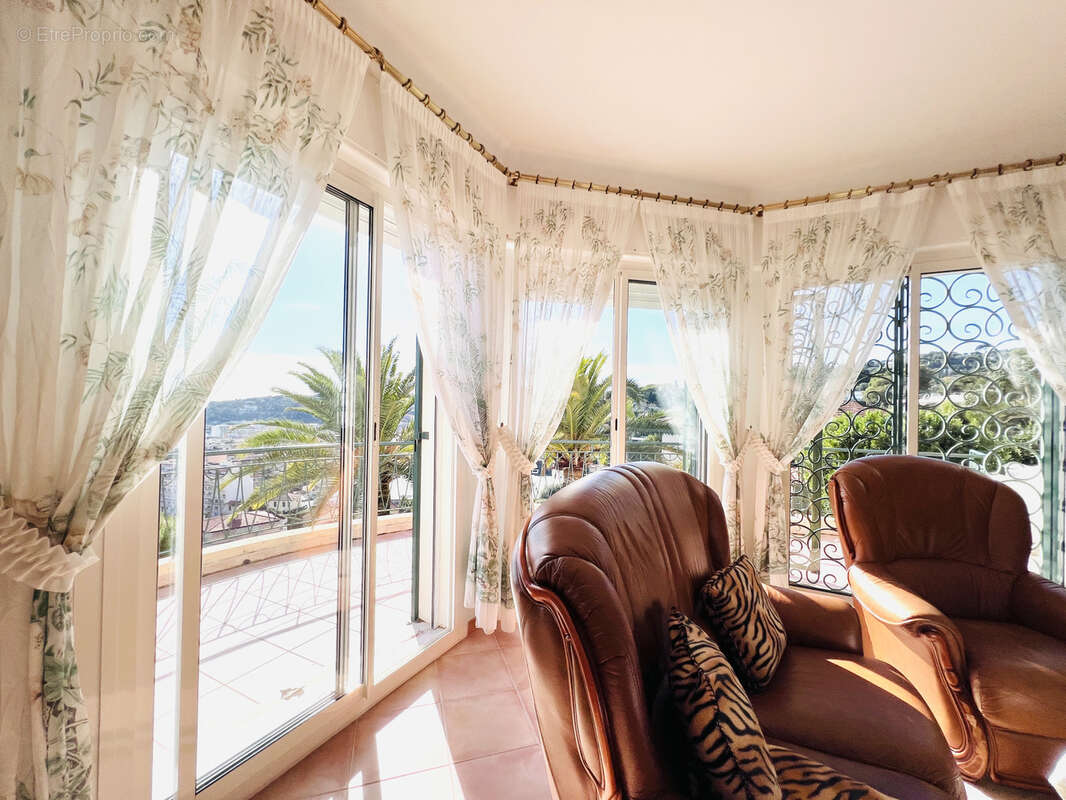 Maison à ROQUEBRUNE-CAP-MARTIN