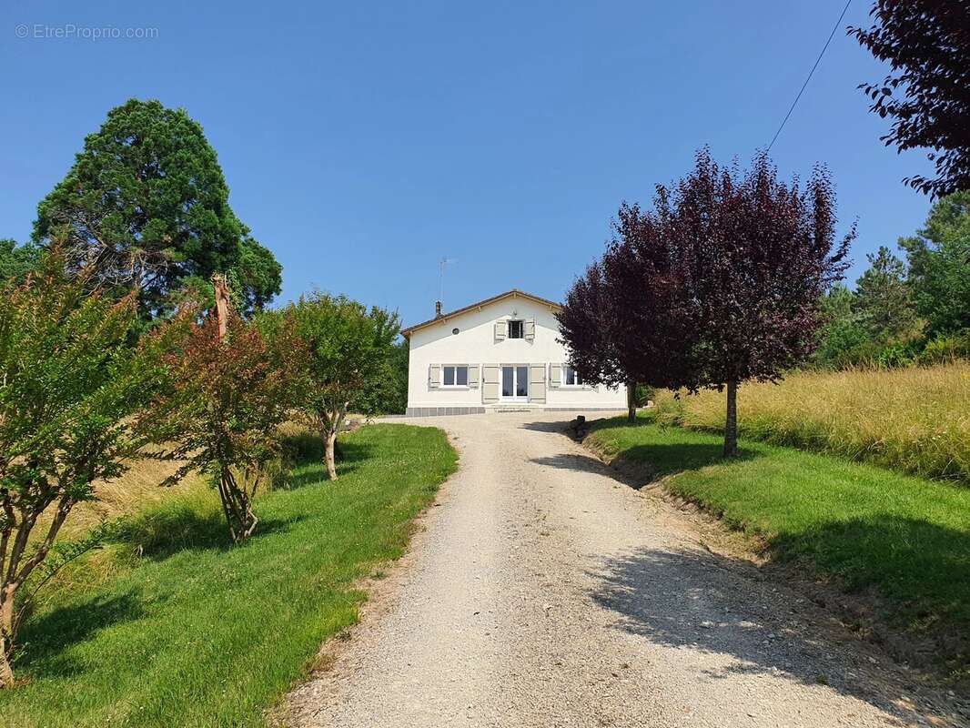 Maison à SAINTE-FOY-LA-GRANDE