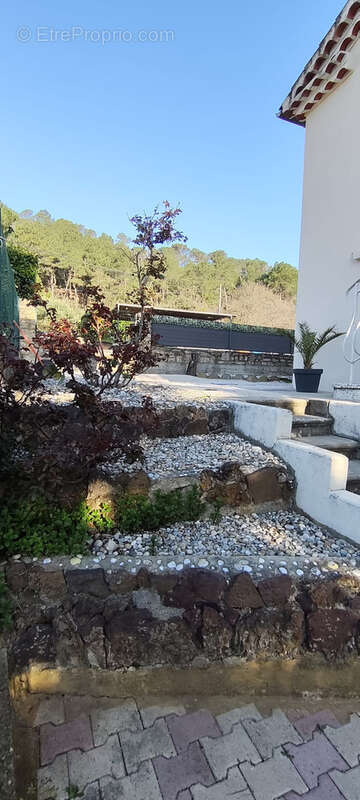 Maison à BAGNOLS-SUR-CEZE
