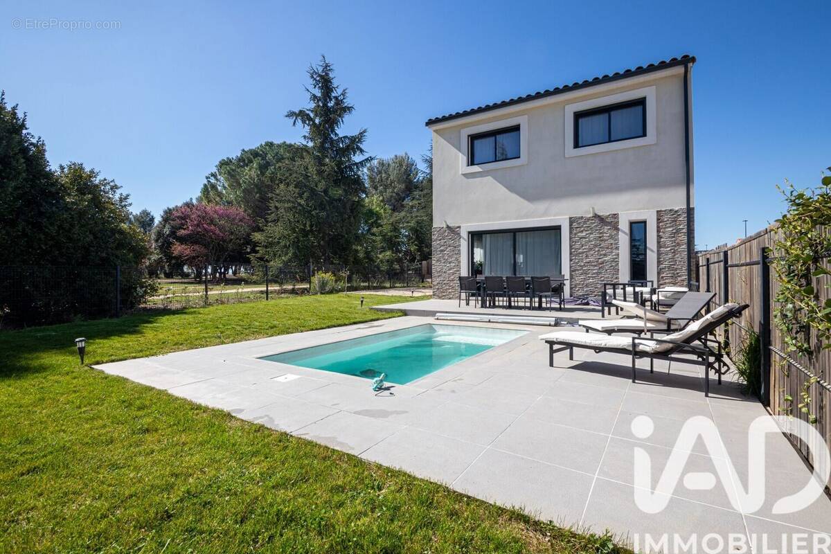 Photo 1 - Maison à VALERGUES