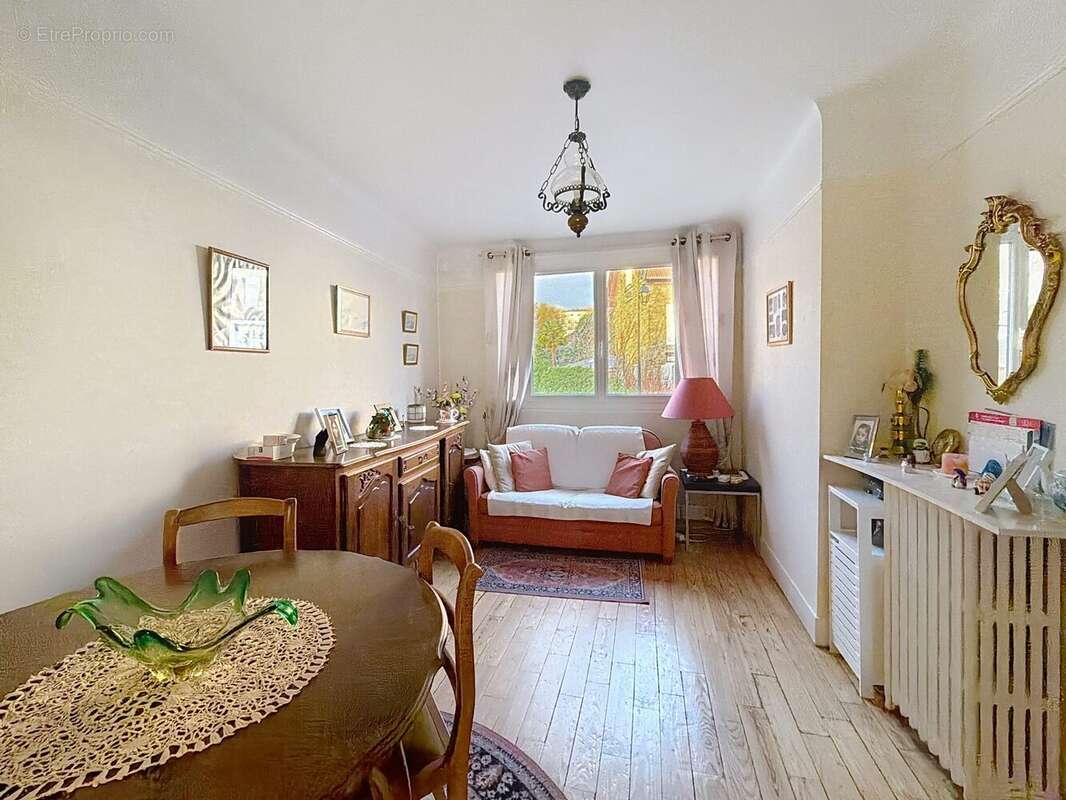 Appartement à GARCHES