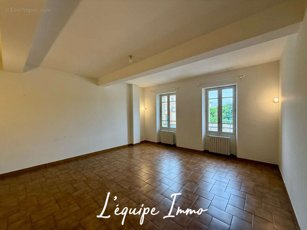 Appartement 81m2 centre ville avec combles amenageables - photo 2