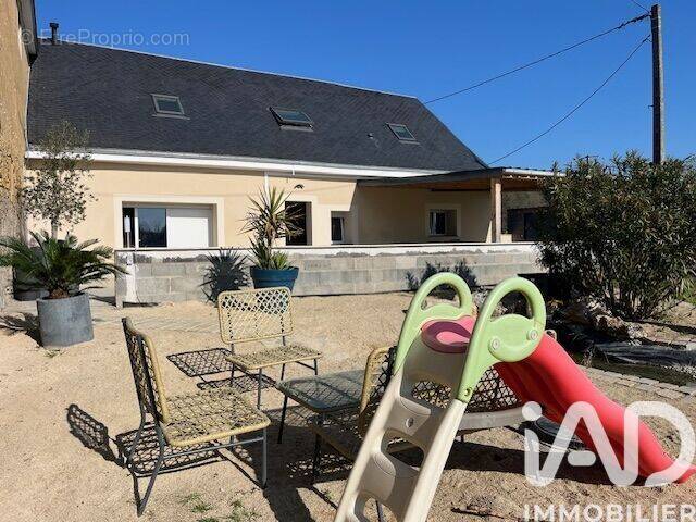 Photo 1 - Maison à BAZOUGES-SUR-LE-LOIR