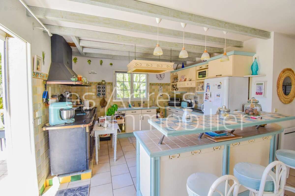 Maison à LES ADRETS-DE-L'ESTEREL