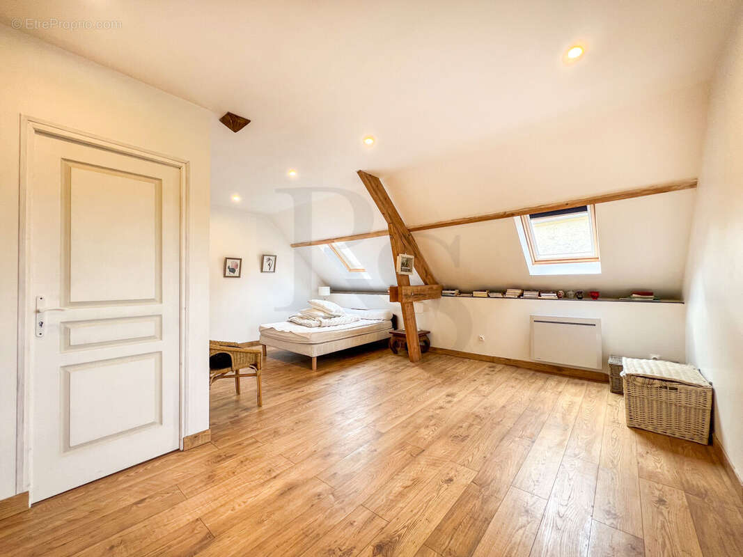 Maison à TOURNAI-SUR-DIVE