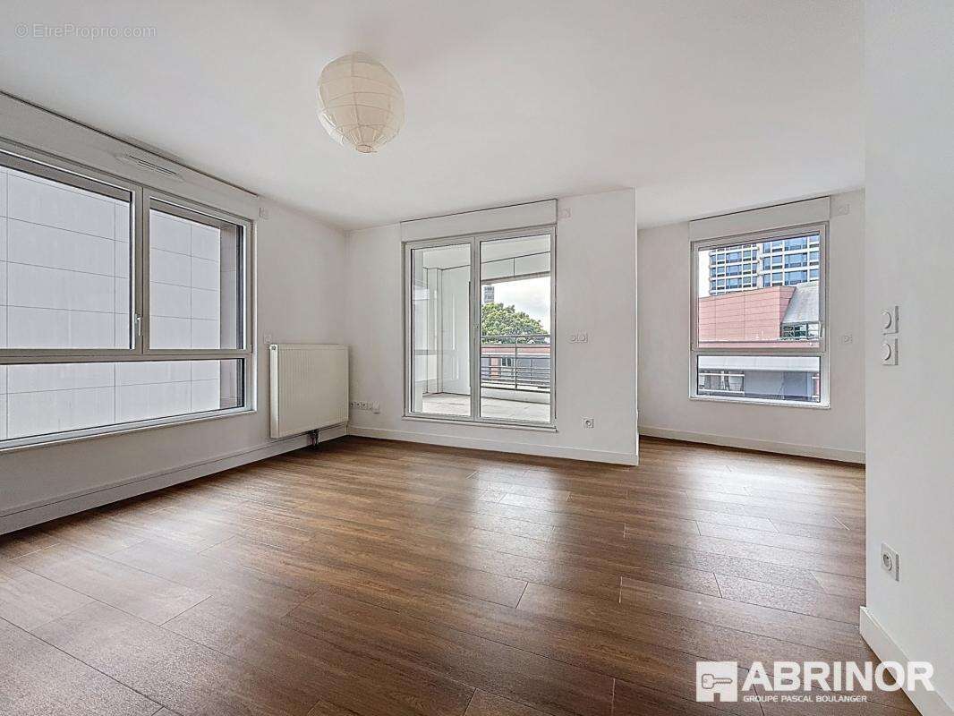 À VENDRE – Appartement 3 pièces de 69 m² avec terrasse, box fermé et résidence sécurisée - photo 2