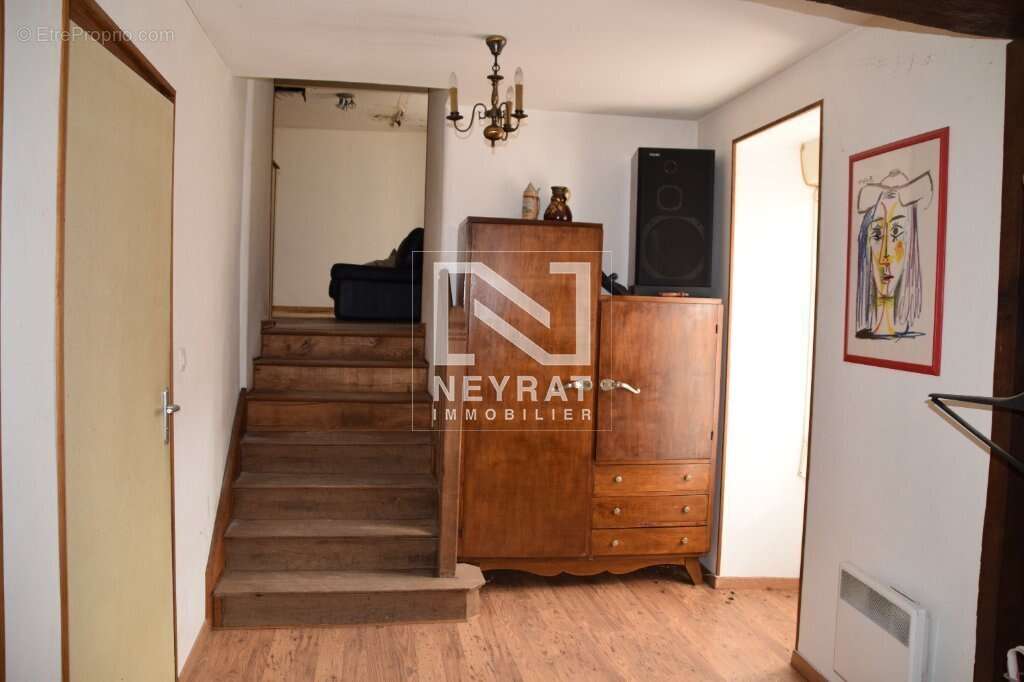 Appartement à ARNAY-LE-DUC