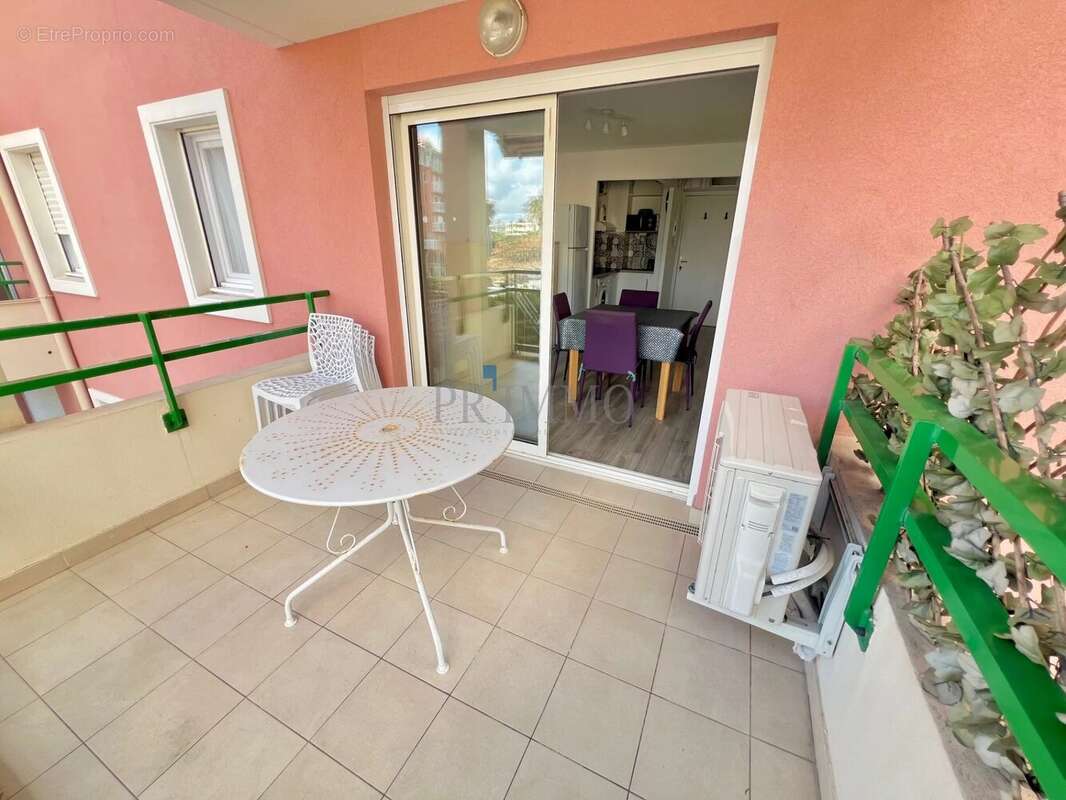 Appartement à FREJUS