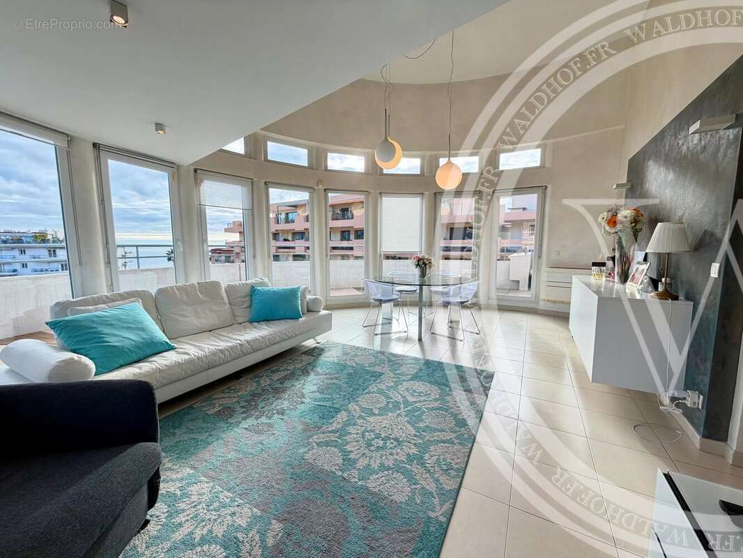 Appartement à MENTON