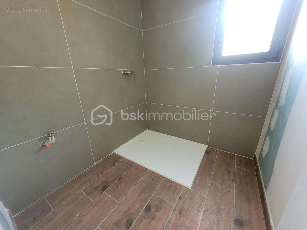 Maison à LA MURETTE