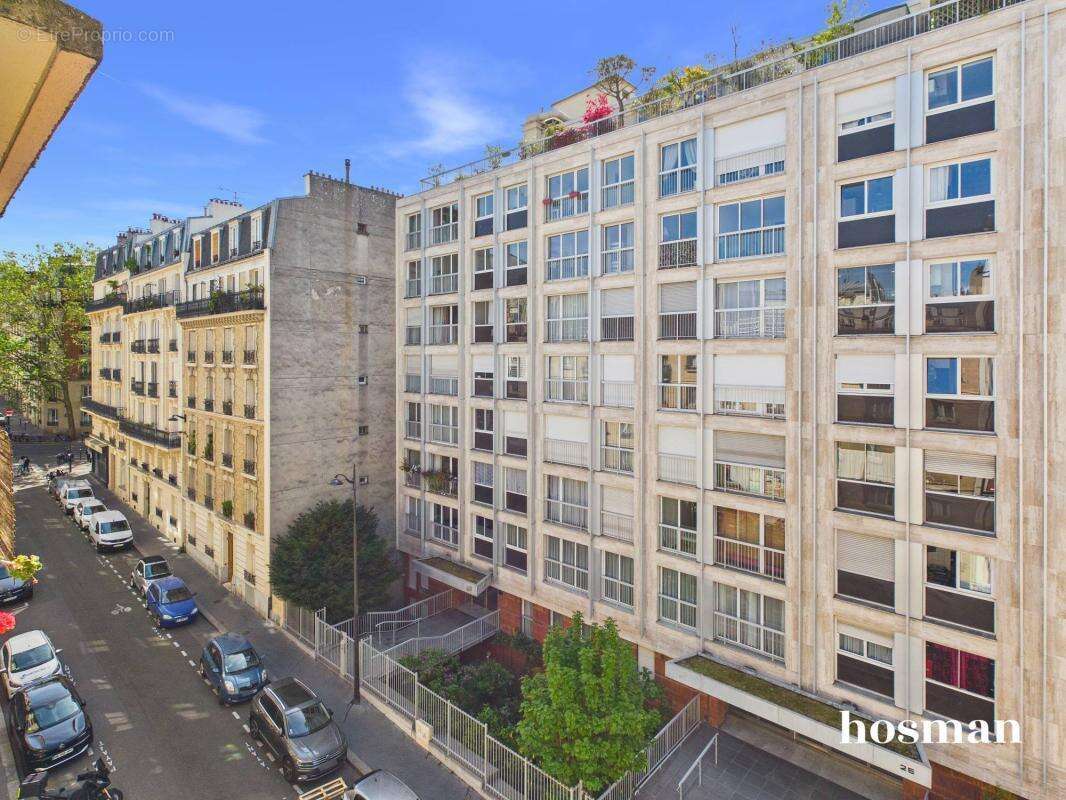 Appartement à PARIS-19E