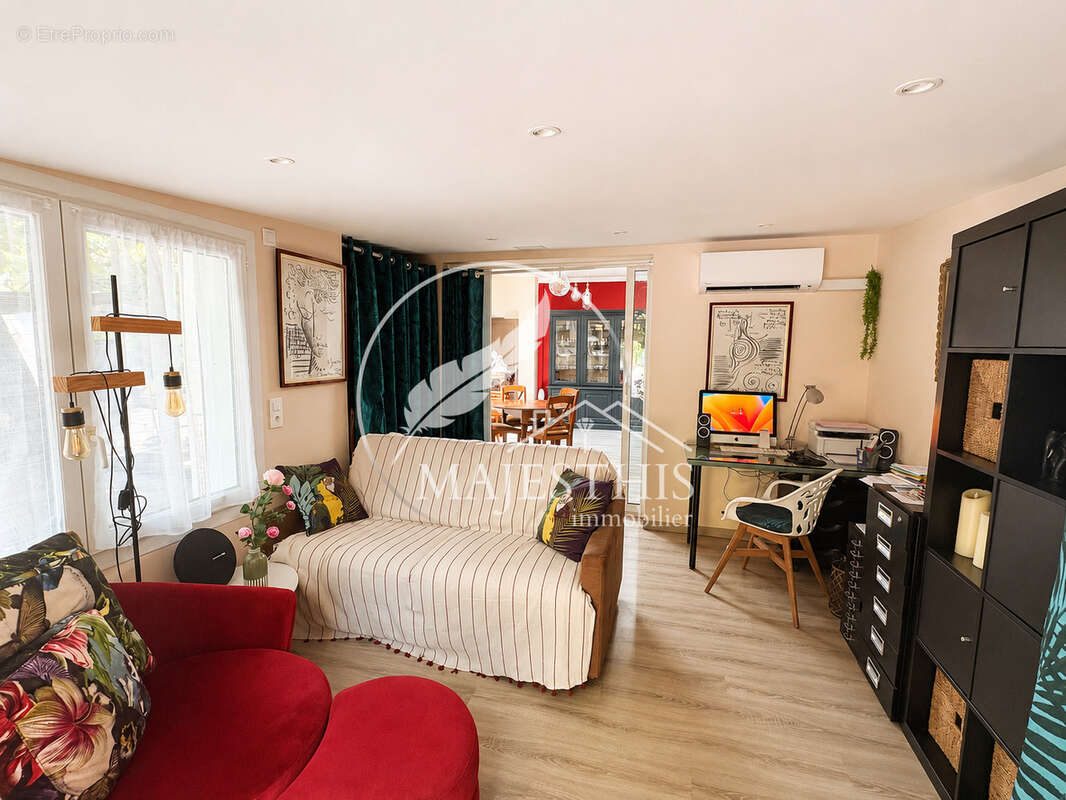 MAISON 79 m2 sur parcelle 1500 m2 - photo 11