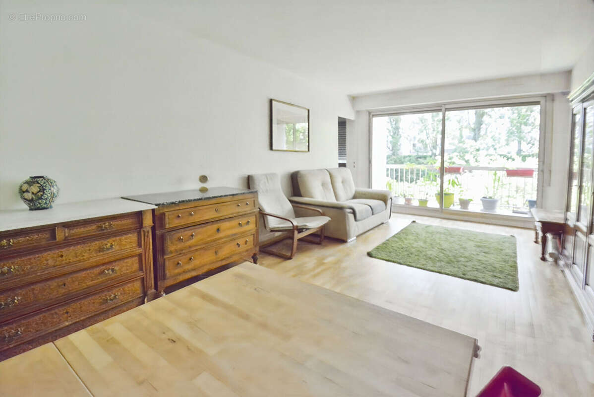 Appartement à BOULOGNE-BILLANCOURT