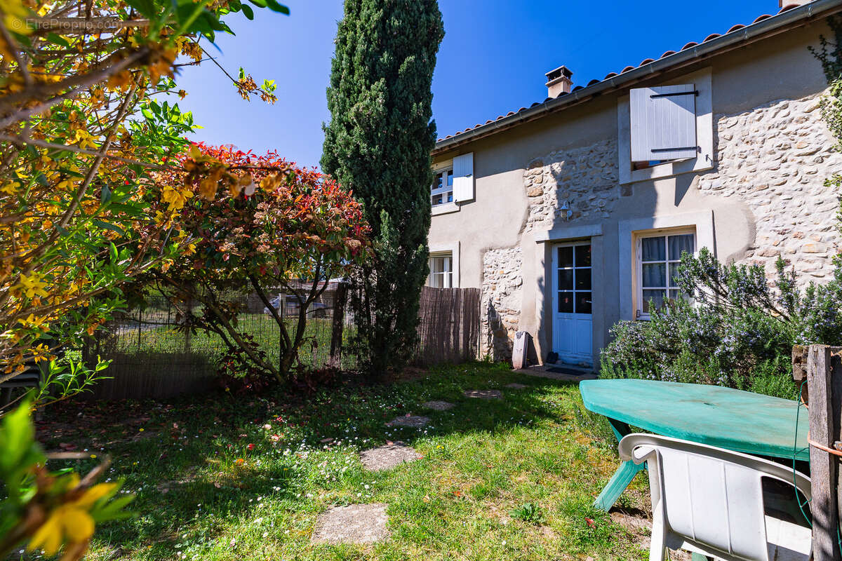 Appartement à MONTVENDRE