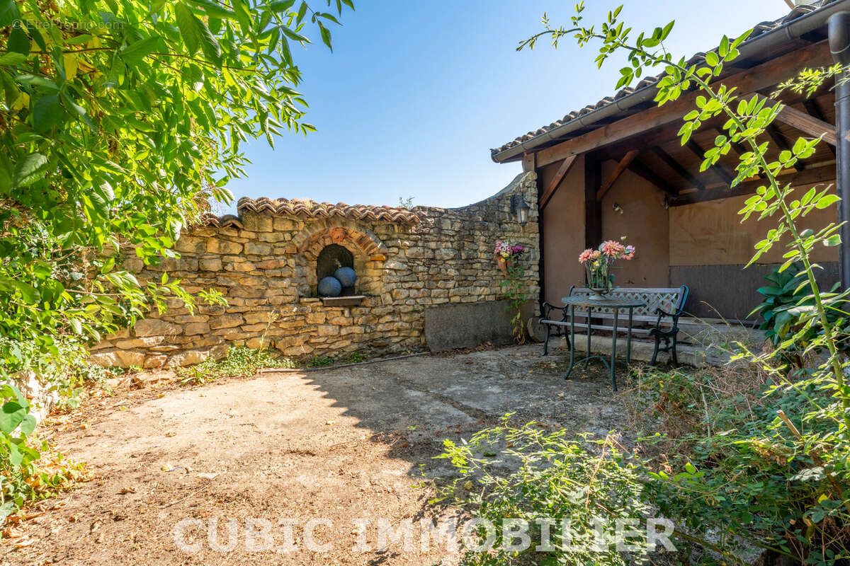 Maison à POMMIERS