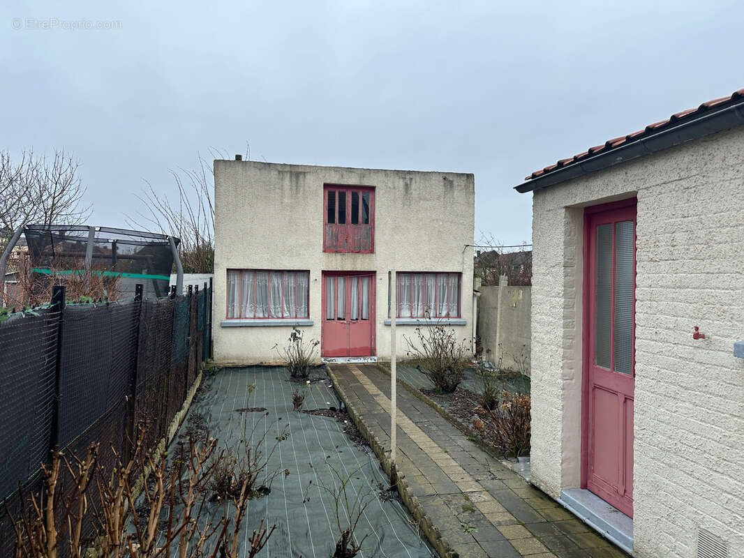 Maison à SIN-LE-NOBLE