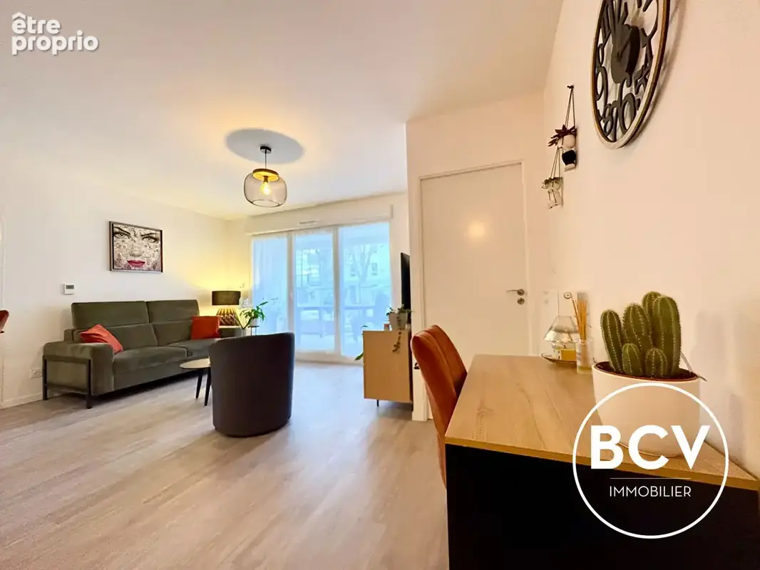 Appartement T4 terrasse, parking intérieur et cave - photo 3