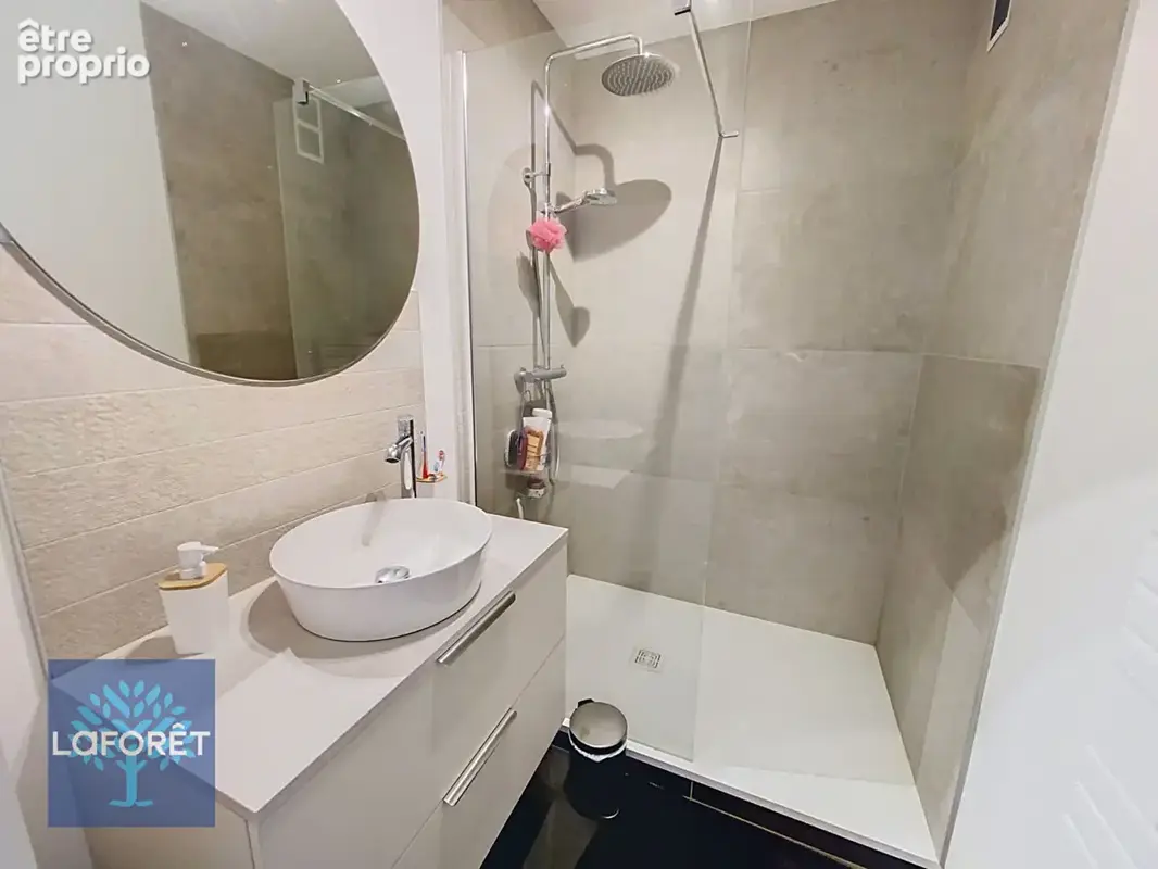 Appartement Fougeres  4 pièce(s) 80 m2 - photo 9