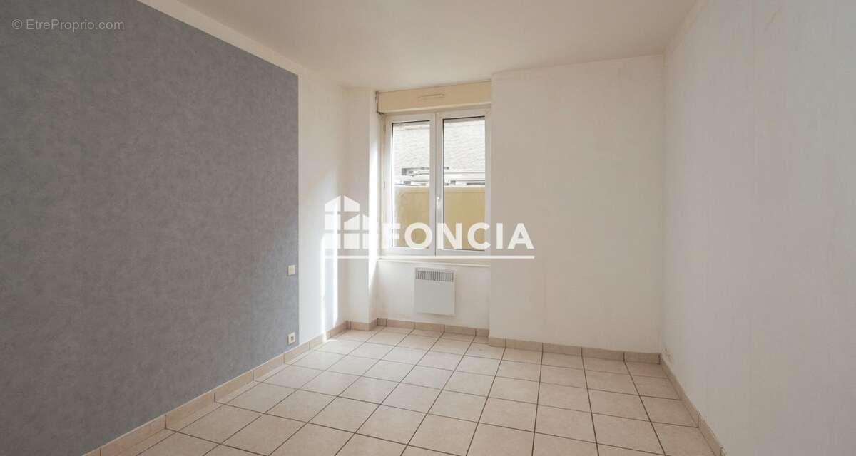 Appartement à BOURG-DE-PEAGE