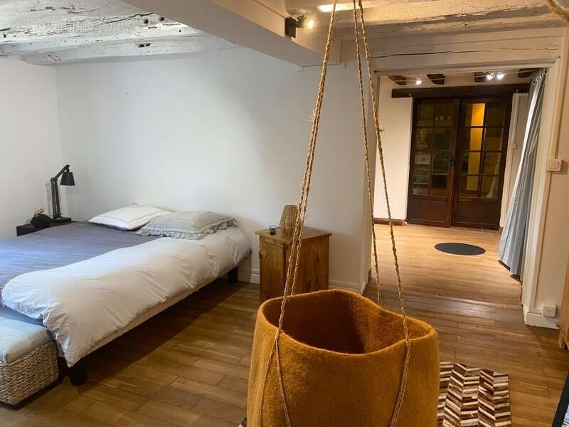 Maison à VOIVRES-LES-LE-MANS